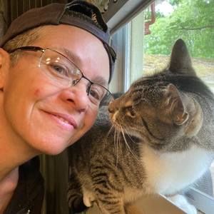 Meet your Posher, Felicity